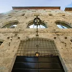 Palazzo Rinuccini Torre